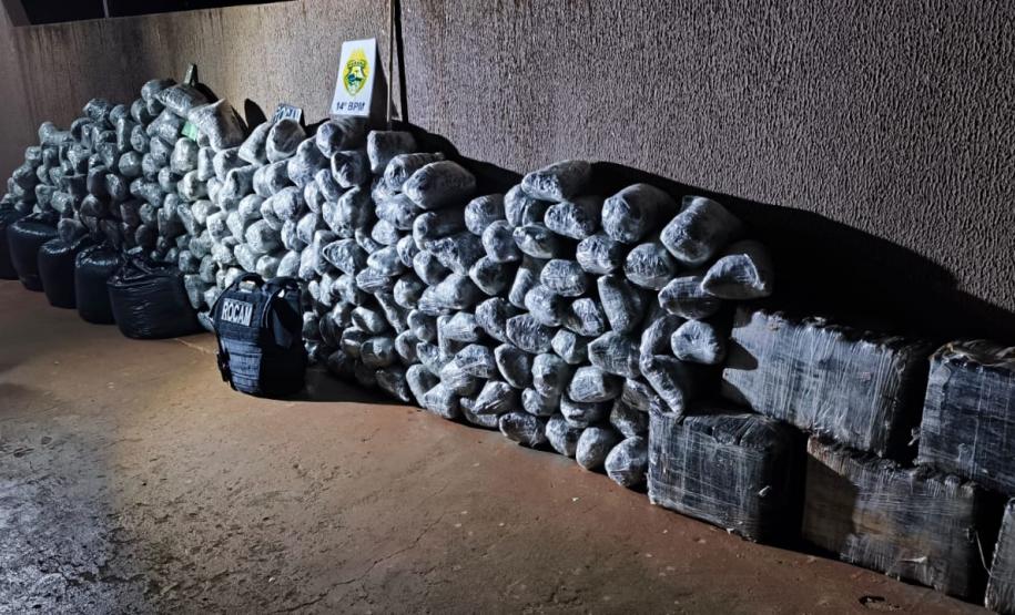 Apreensão Foz do Iguaçú 373,7 Kg de Maconha